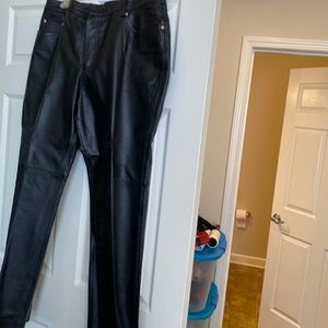 Newport News Genology -Leather Pants - size 18w - black